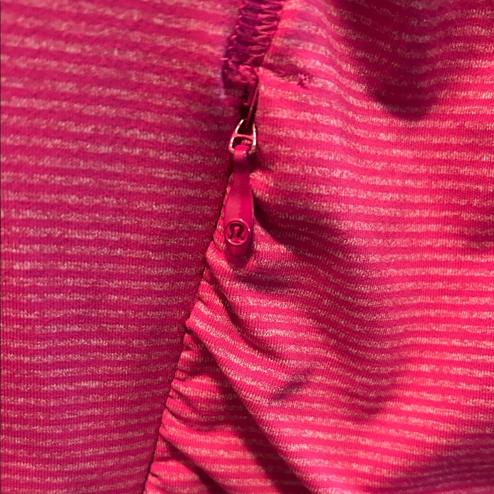 Lululemon Kriss Cross 1/2 Zip Womens - Picture 10 of 12
